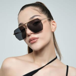 Lunettes de soleil à large monture à la mode pour femmes