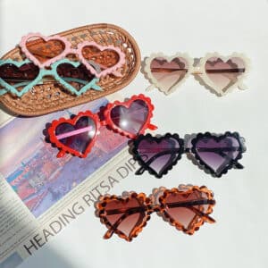 Lunettes de mode en forme de cœur mignonnes pour enfants