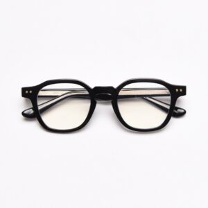 Lunettes à monture carrée pour les myopes