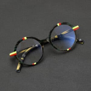 Lunettes à monture naturelle de forme ovale pour femmes