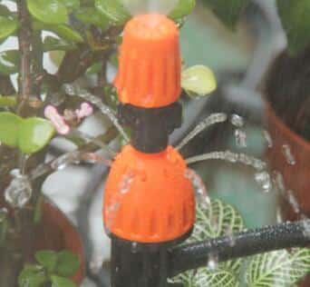 Kit d'arrosage automatique de jardin par brumisation avec 10 à 30m de tuyau et 10 à 20 buses de pulvérisation réglables – Image 5