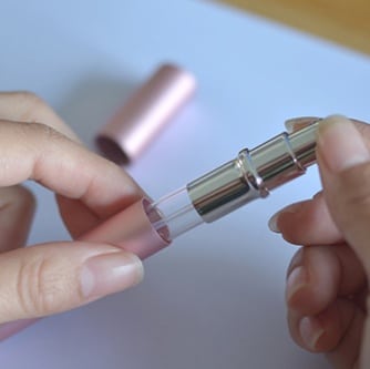 Flacon de parfum vide en aluminium de 5 ml, vaporisateur rechargeable et portable. Flacon de cosmétiques haut de gamme – Image 2
