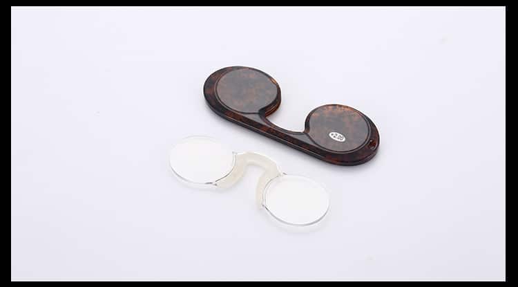 Lunettes de lecture pince-nez portables avec étui en silicone souple pour hommes et femmes – Image 4