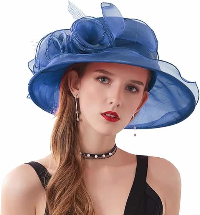 Chapeau de cérémonie et de mariage élégant pour femmes