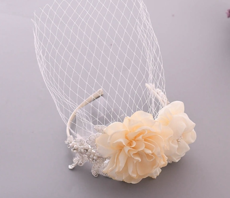 Chapeau de cérémonie et de mariage élégant pour femmes – Image 4